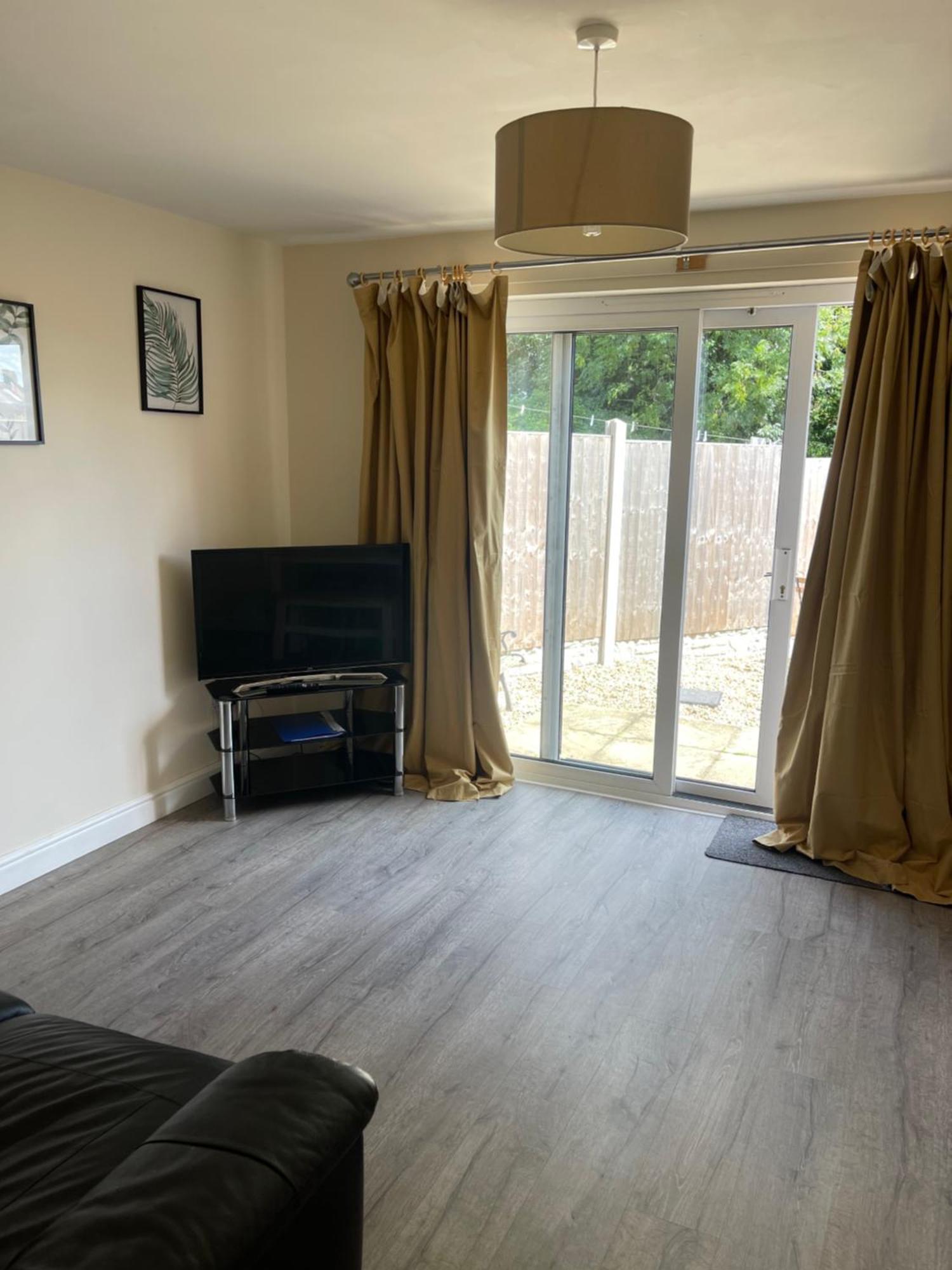 House Number 4 Sleeps Up To 4 With Smart Tvs In Every Room Wellington  Esterno foto